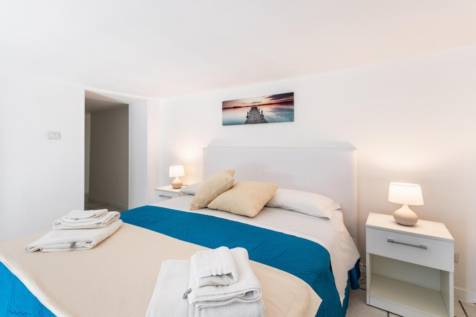 סירקוזה Fronte Mare Apartments מראה חיצוני תמונה