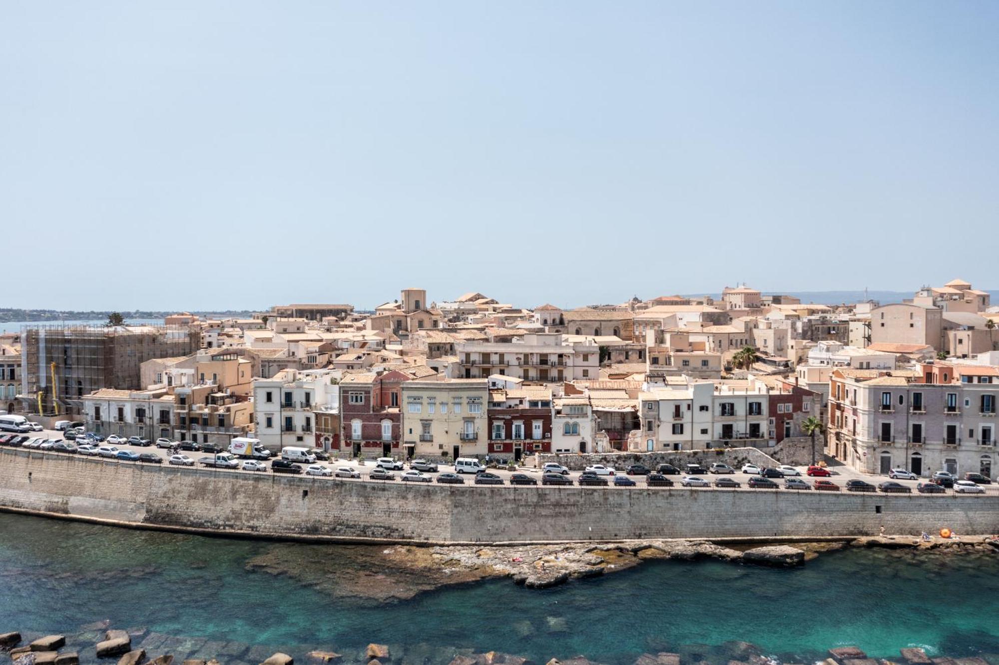סירקוזה Fronte Mare Apartments מראה חיצוני תמונה