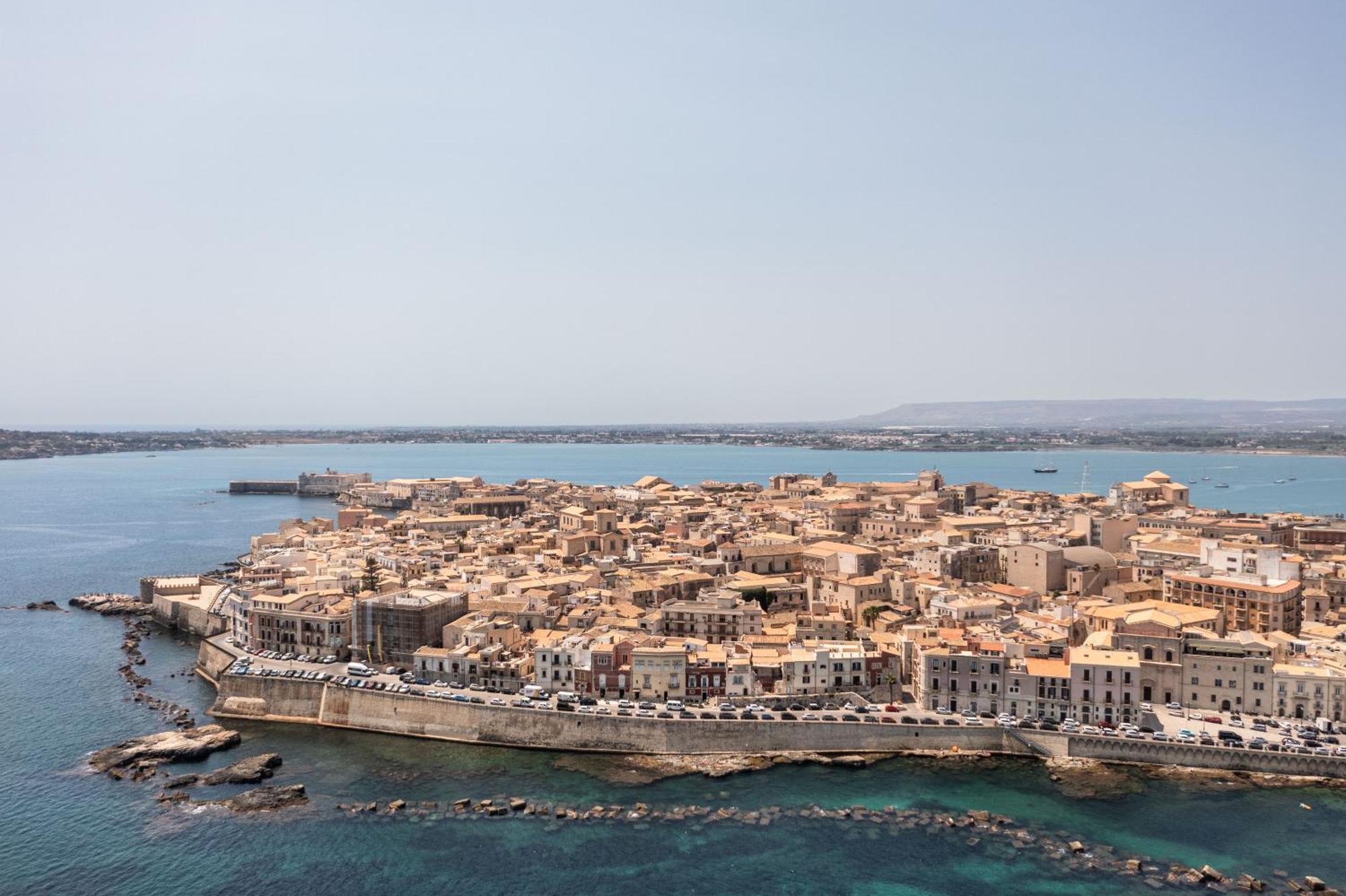 סירקוזה Fronte Mare Apartments מראה חיצוני תמונה